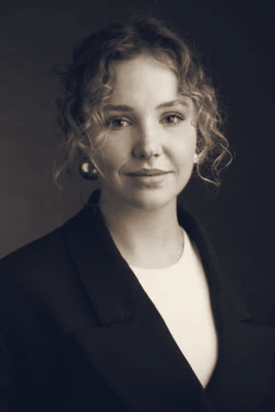 Portrait de Jeanne Tondereau, fondatrice de Chapati studio.